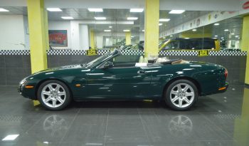 JAGUAR XK8 CONVERTIBLE completo