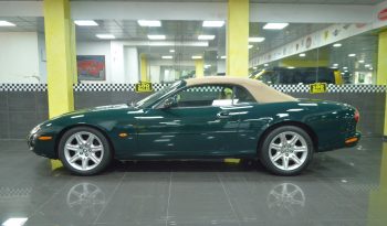 JAGUAR XK8 CONVERTIBLE completo