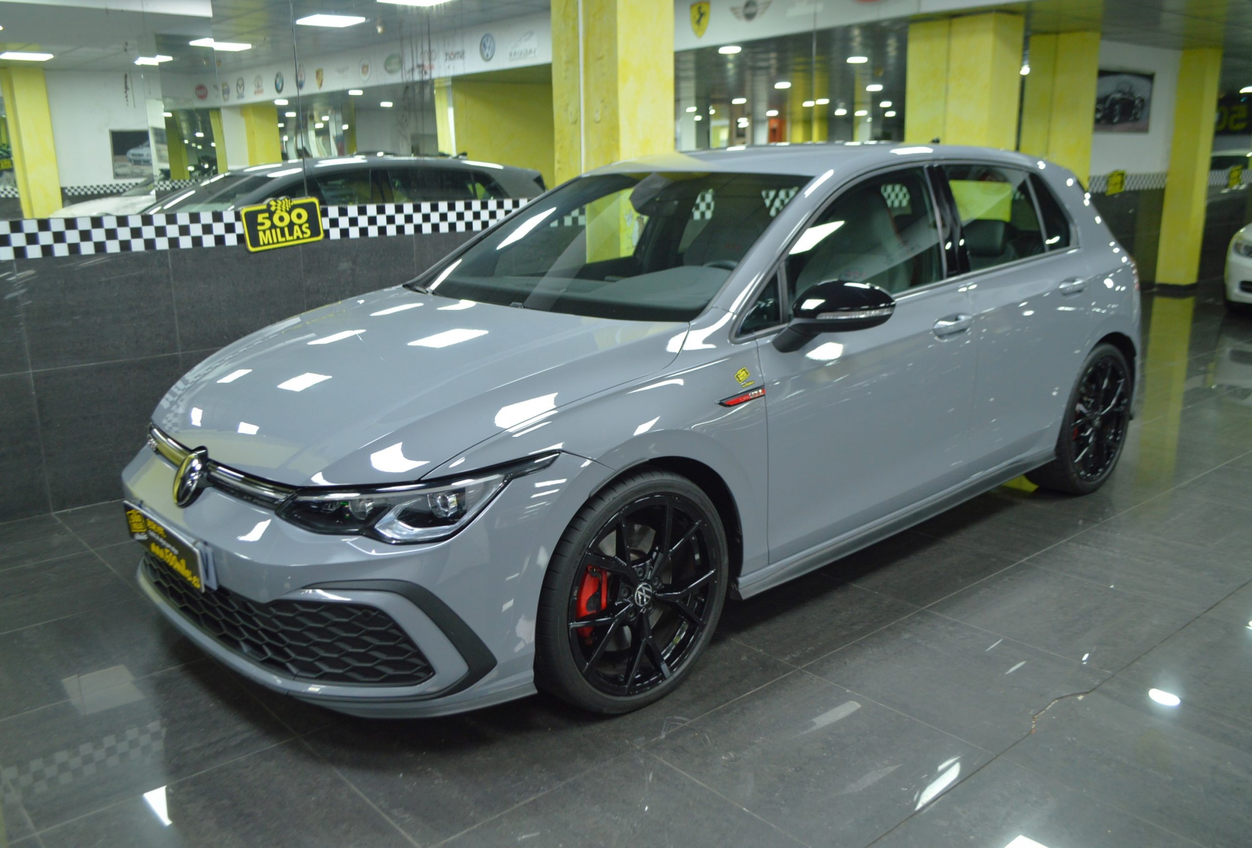 VW GOLF MK8 GTI – 2.0 TSI 245 CV