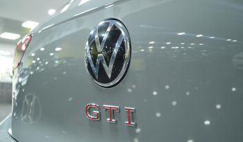VW GOLF MK8 GTI – 2.0 TSI 245 CV completo