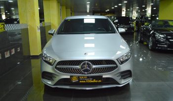 MERCEDES-BENZ A 180D AMG LINE – completo
