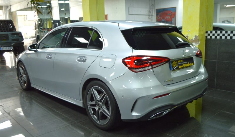 MERCEDES-BENZ A 180D AMG LINE – completo