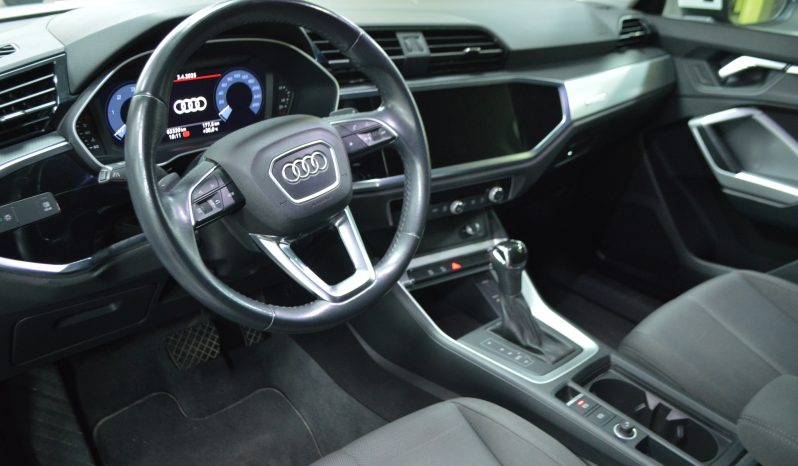 AUDI Q3 35 TDI completo