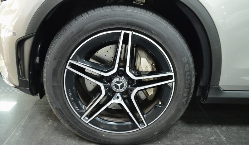 MERCEDES-BENZ GLC 220D 4MATIC AMG LINE completo