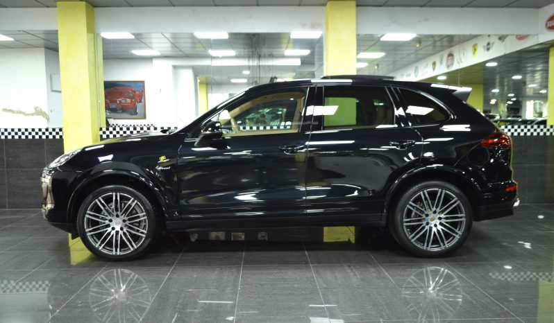 PORSCHE CAYENNE «PLATINUM EDITION» completo